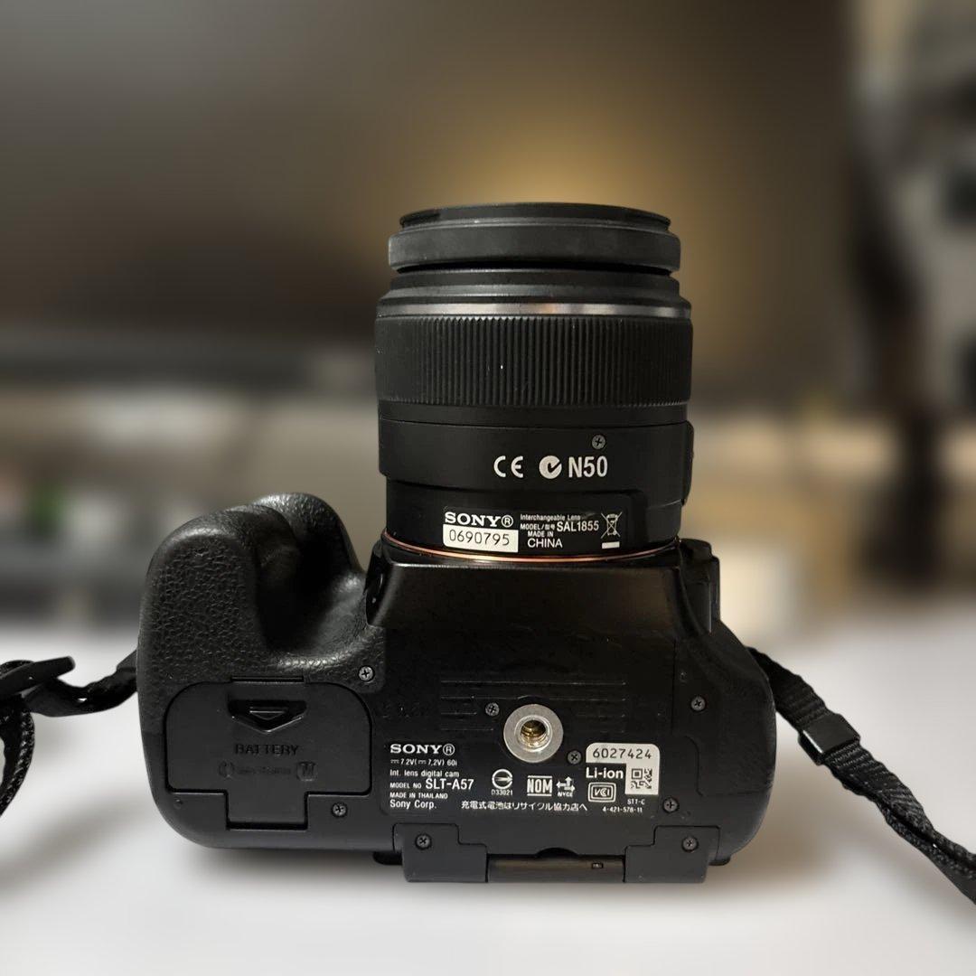 SONY α57 一眼レフカメラ＋純正セットレンズ2本