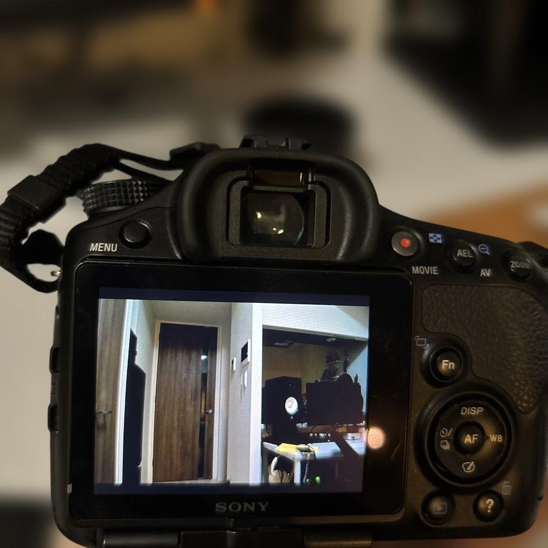 SONY α57 一眼レフカメラ＋純正セットレンズ2本