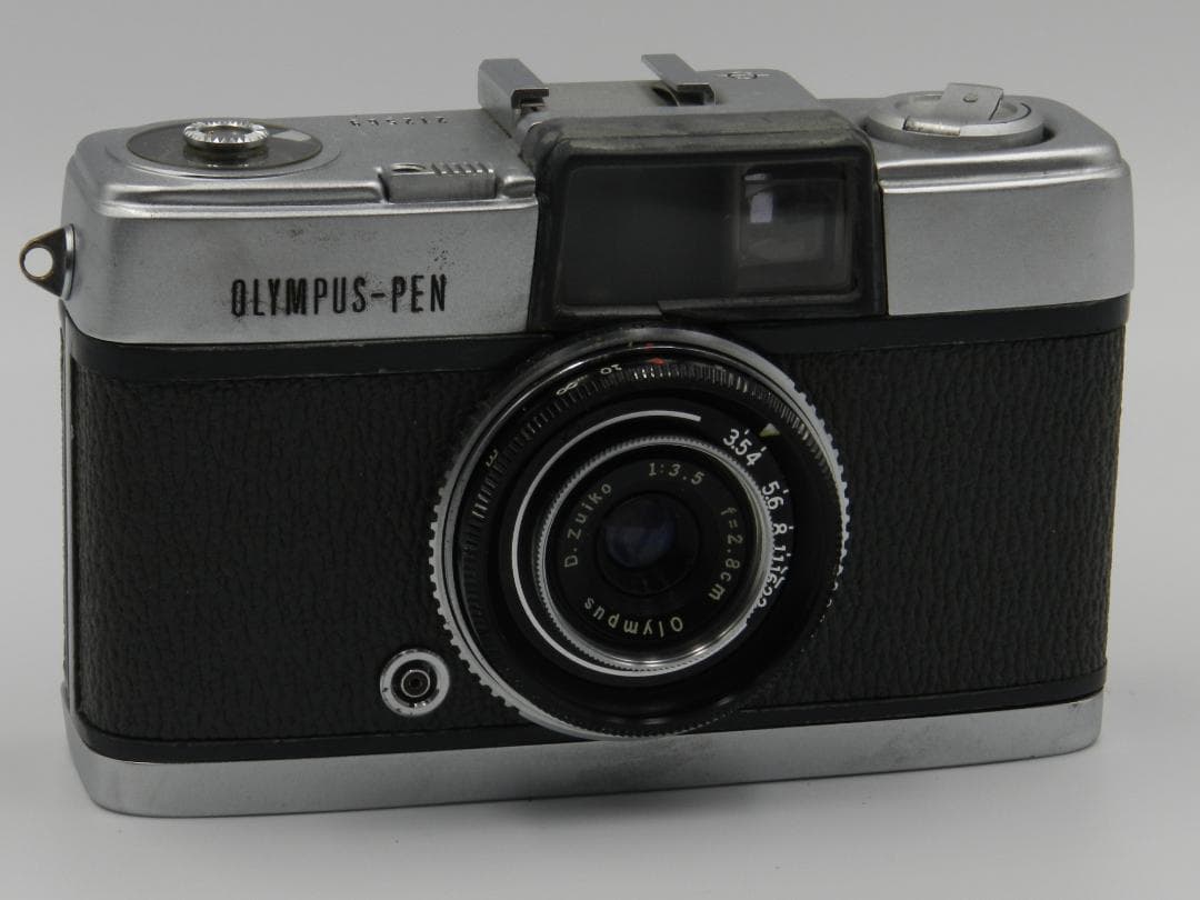 完動品　OLYMPUS PEN ハーフフィルムカメラ　初期モデル　即撮影可