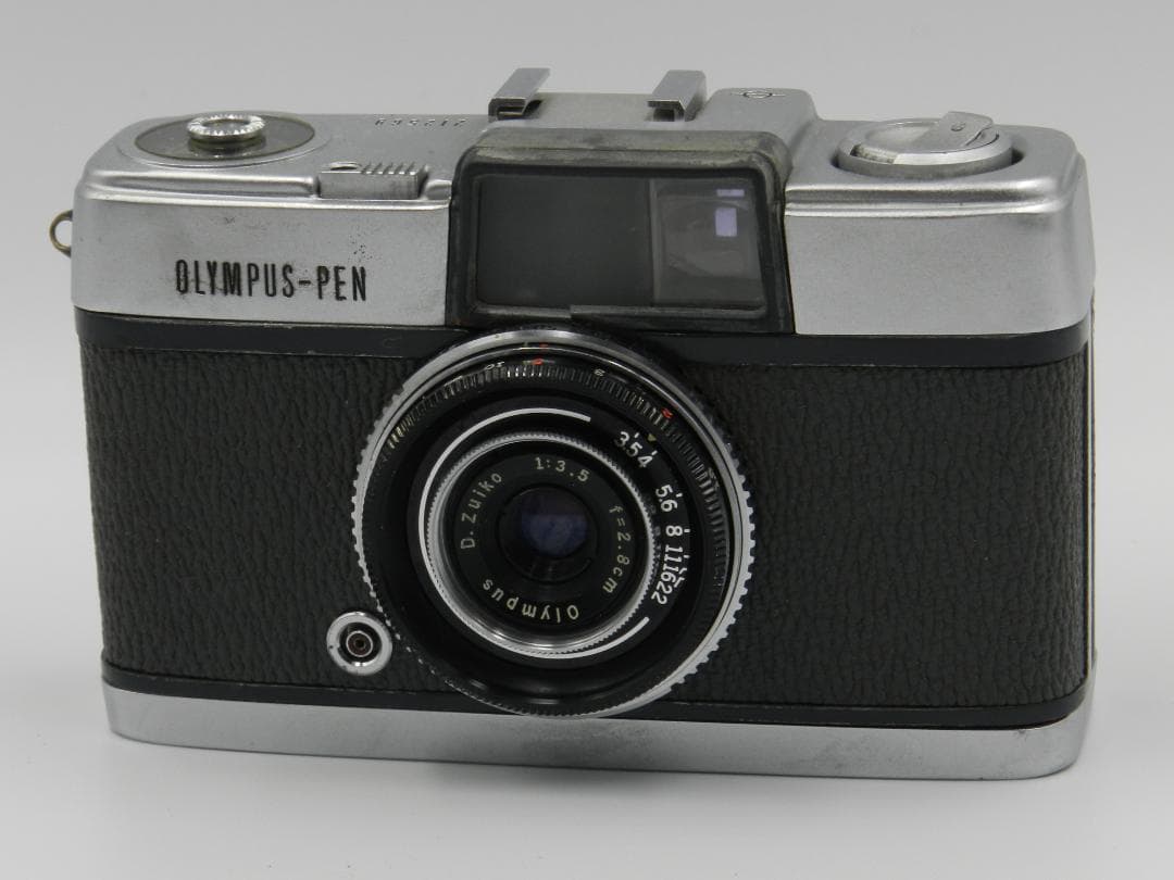 完動品　OLYMPUS PEN ハーフフィルムカメラ　初期モデル　即撮影可