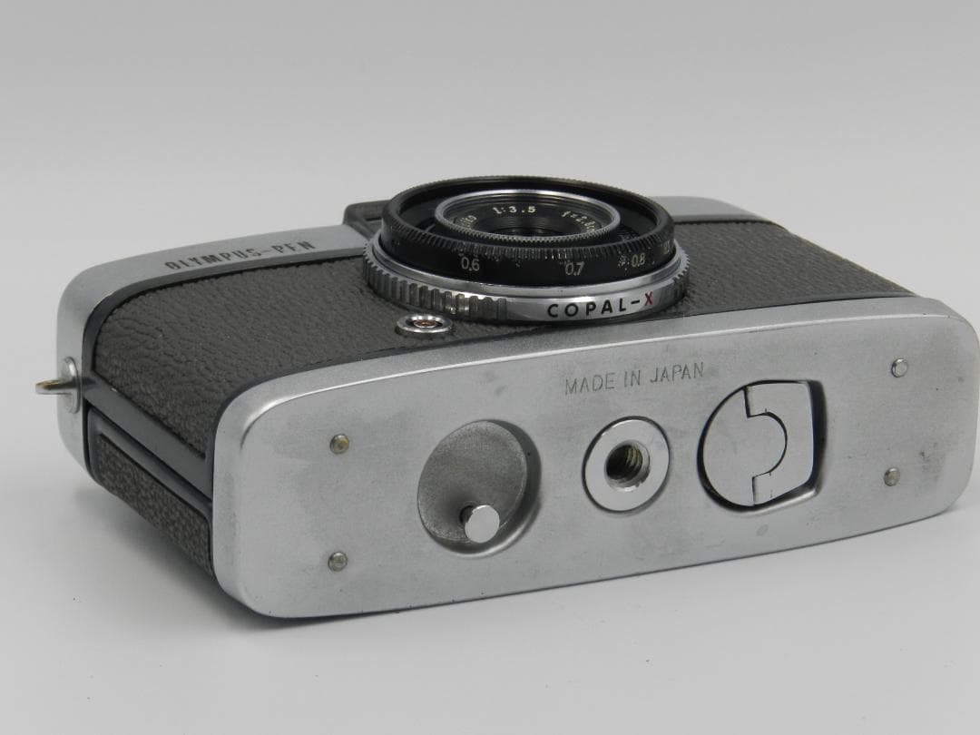 完動品　OLYMPUS PEN ハーフフィルムカメラ　初期モデル　即撮影可