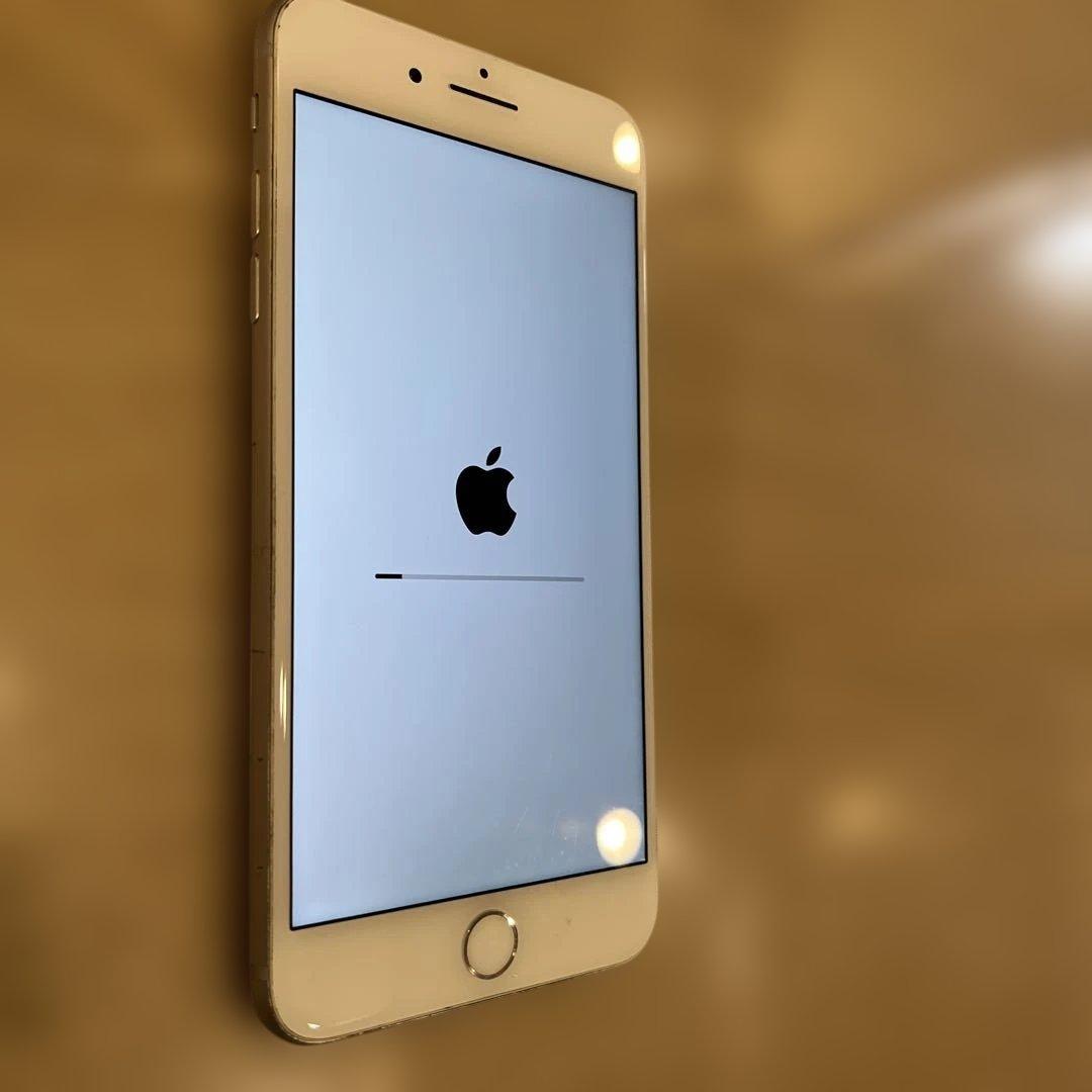 Apple iPhone 8 Plus ホワイト 本体