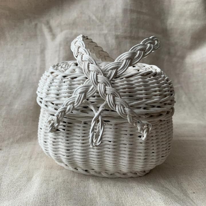 ドールパニエ　ミニ　バスケット　人形用　フランスアンティーク　ホワイトシャビー