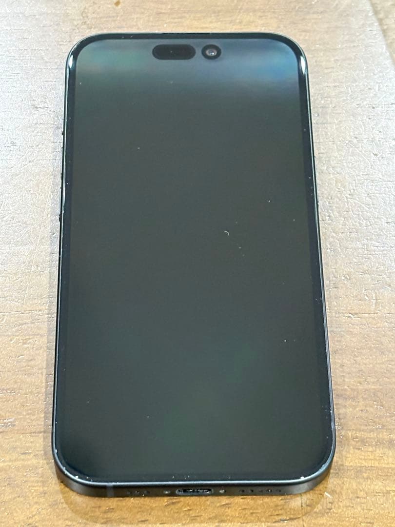 ［美品］iPhone 15ブラック128GB 本体のみ