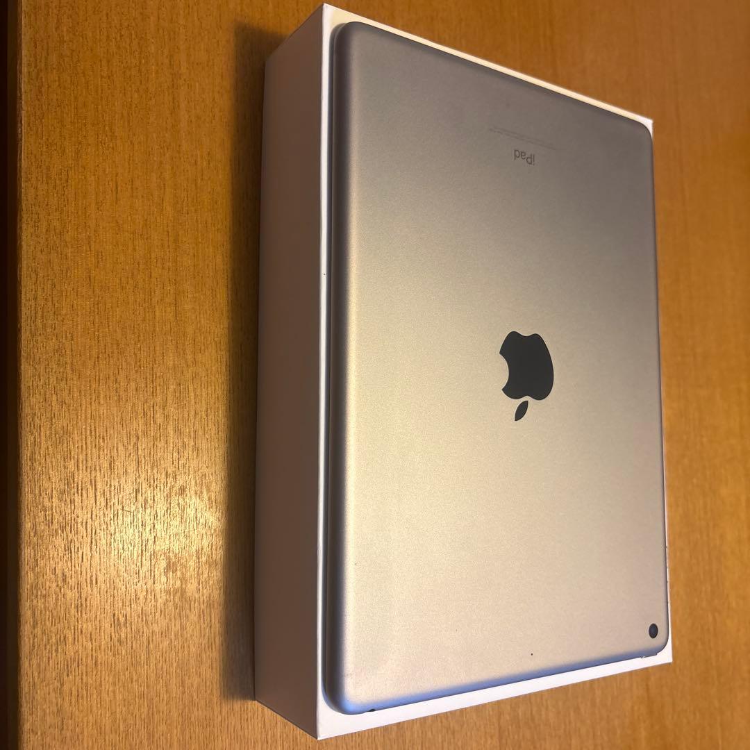 iPad 第6世代 128GB スペースグレイ