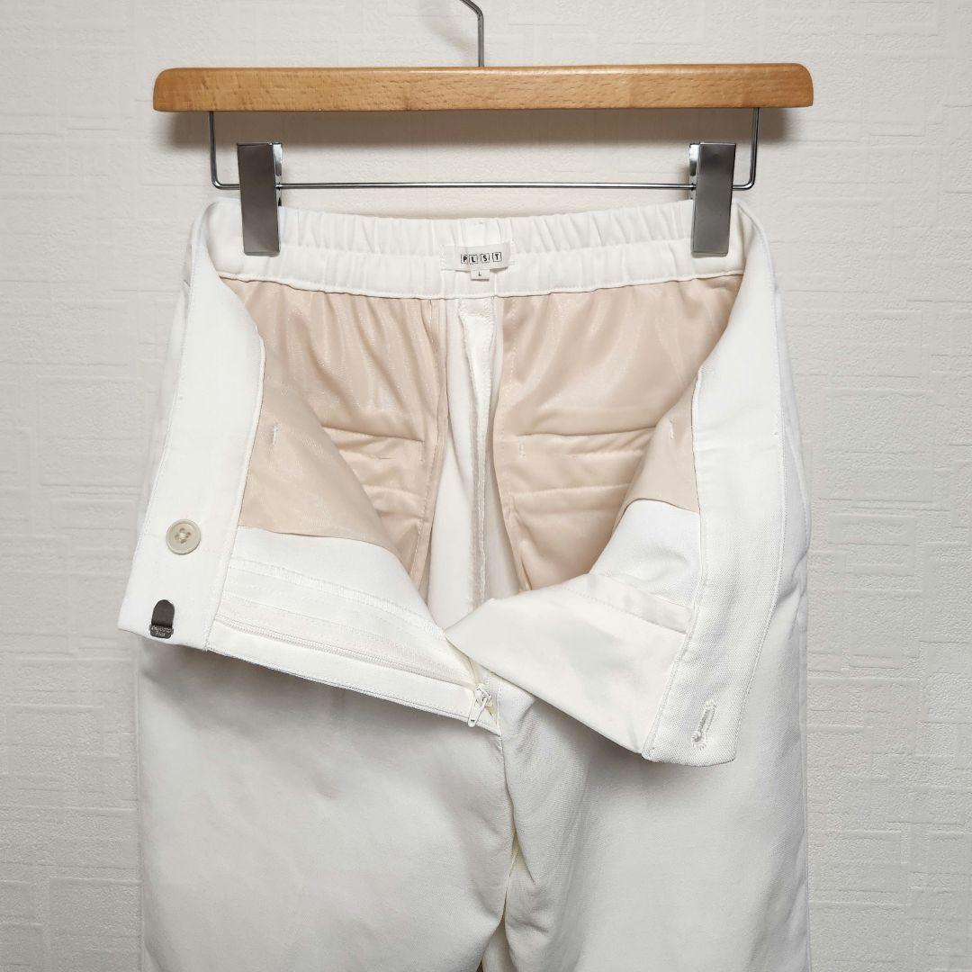 プラステ　レディース　スーツ　セットアップ　ホワイト　ノーカラー　テーパード