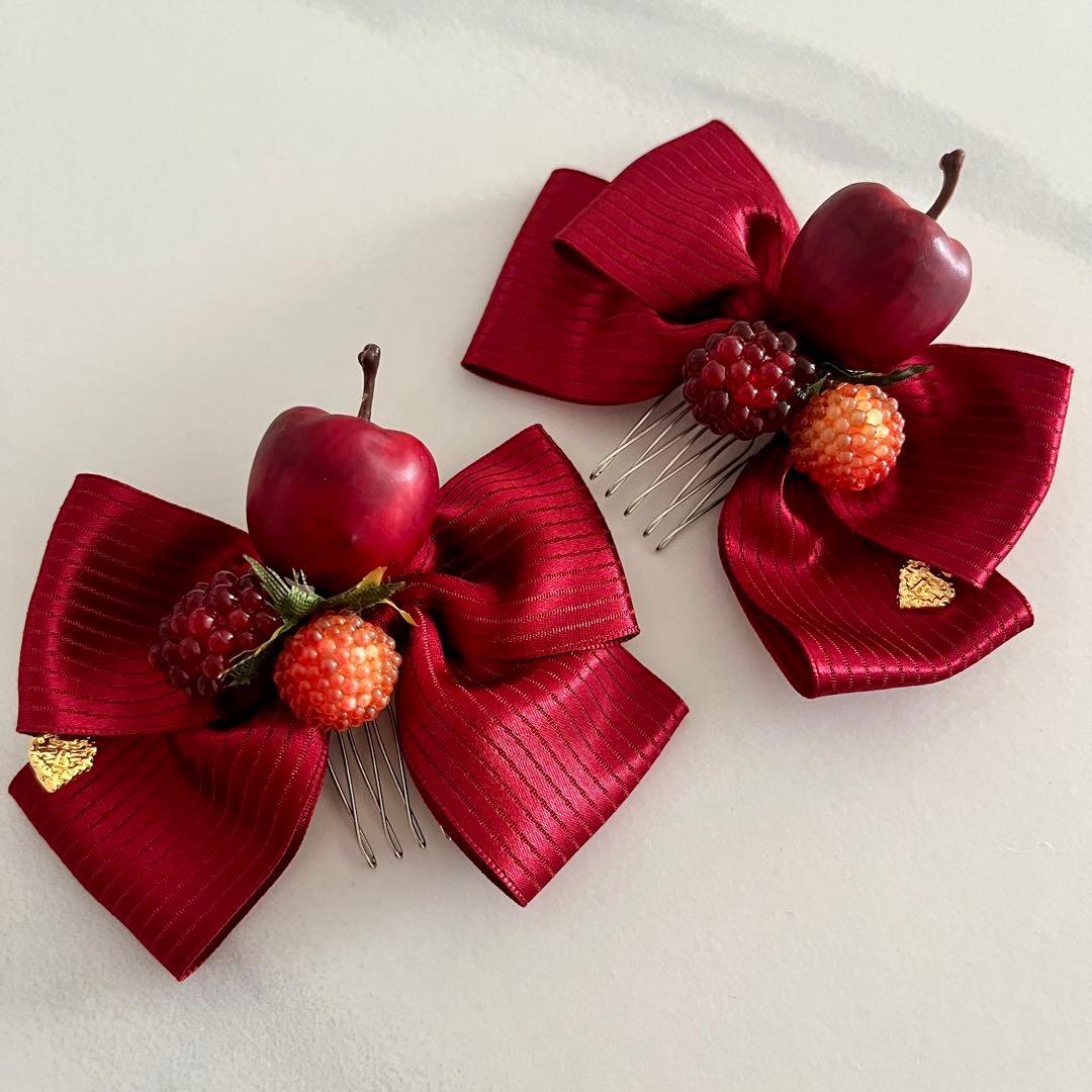 BABY アップル　リボンコーム　エンジ　林檎