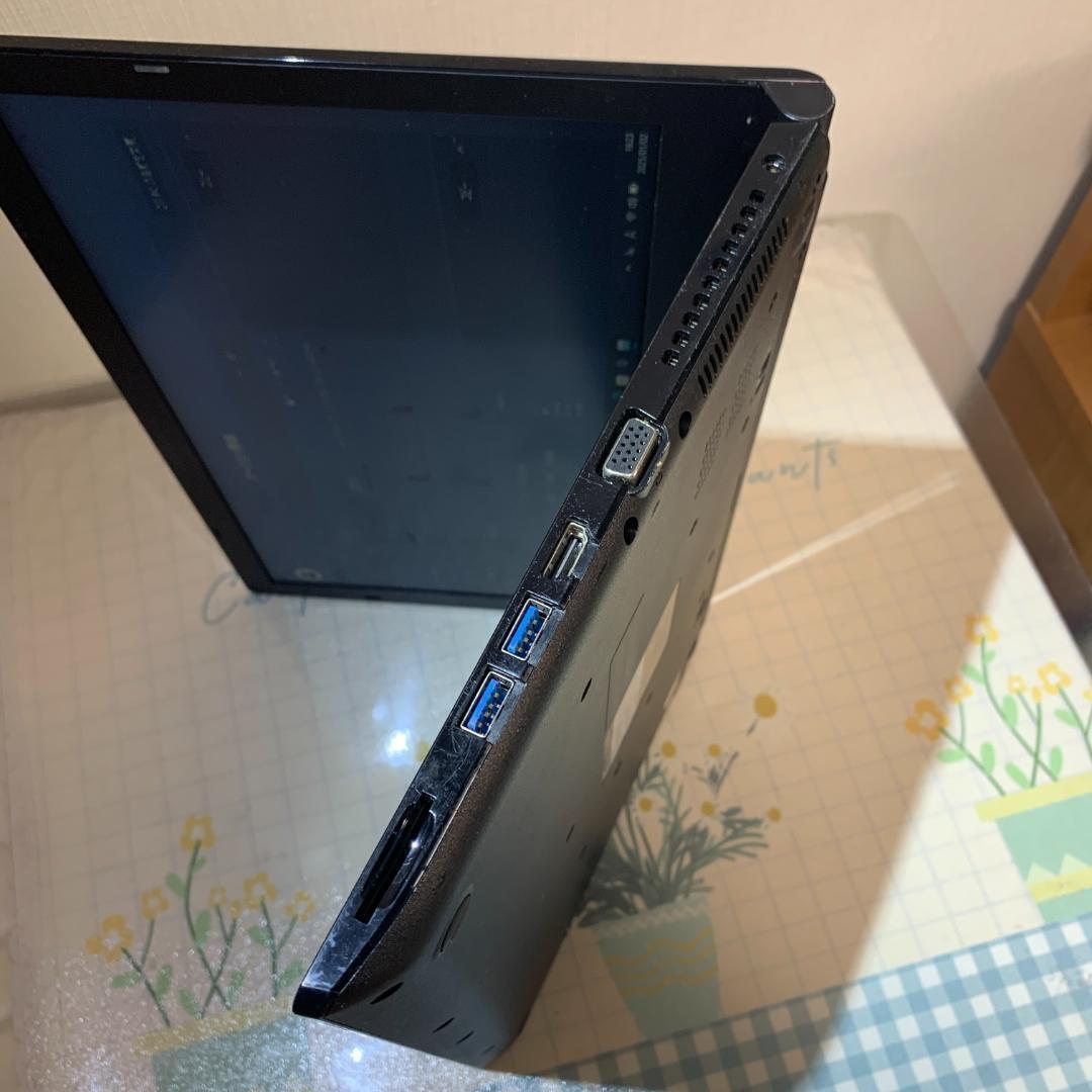 T02E【美品】東芝 薄型Core-i3第7世代/16GB/SSD512GB