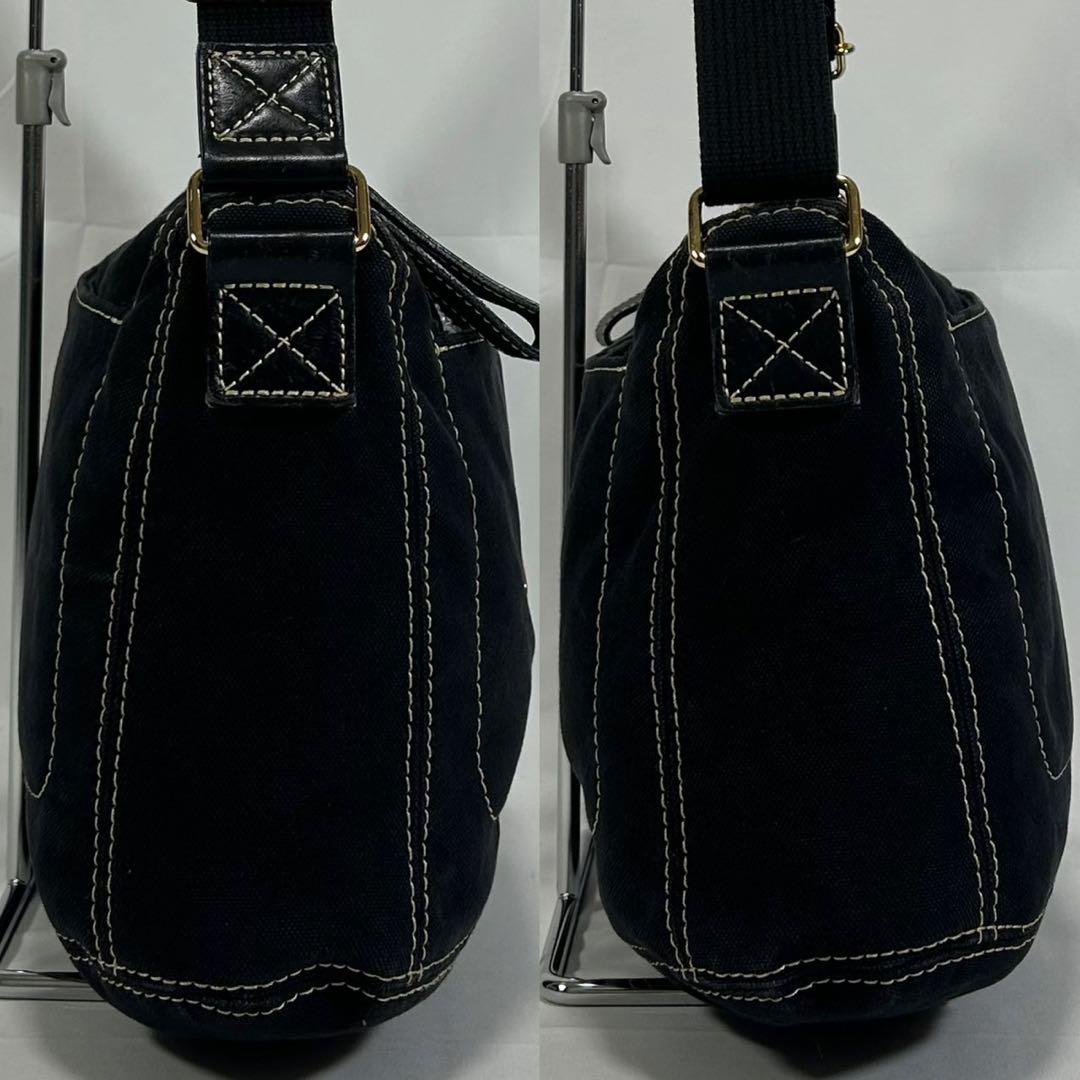 【極美品】ヴィヴィアンウエストウッド ショルダーバッグ キャンバス オーブ 黒