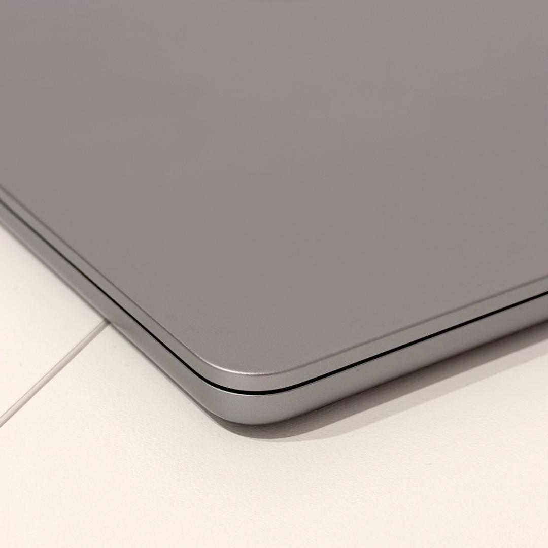 【美品】MacBook Air M2 16GB 13インチ 512GB