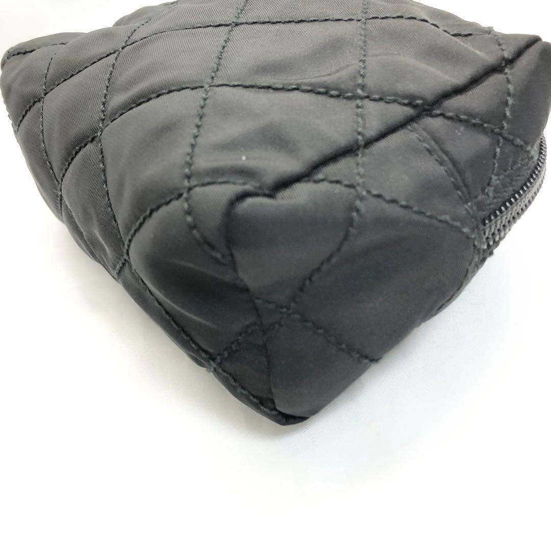 DEARLIVE TOKYO✨　PRADA プラダ キルティング ポーチ