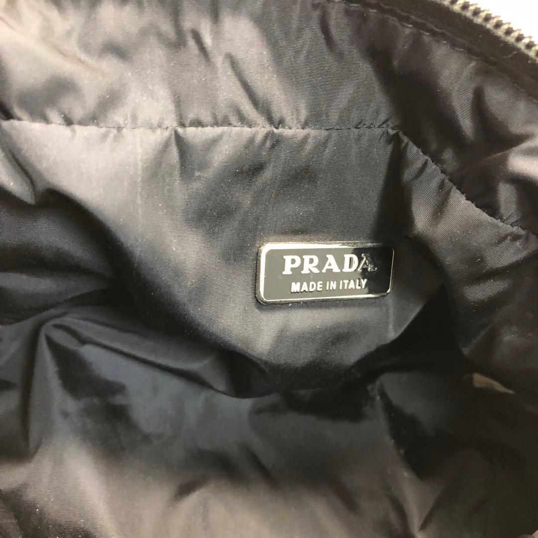 DEARLIVE TOKYO✨　PRADA プラダ キルティング ポーチ
