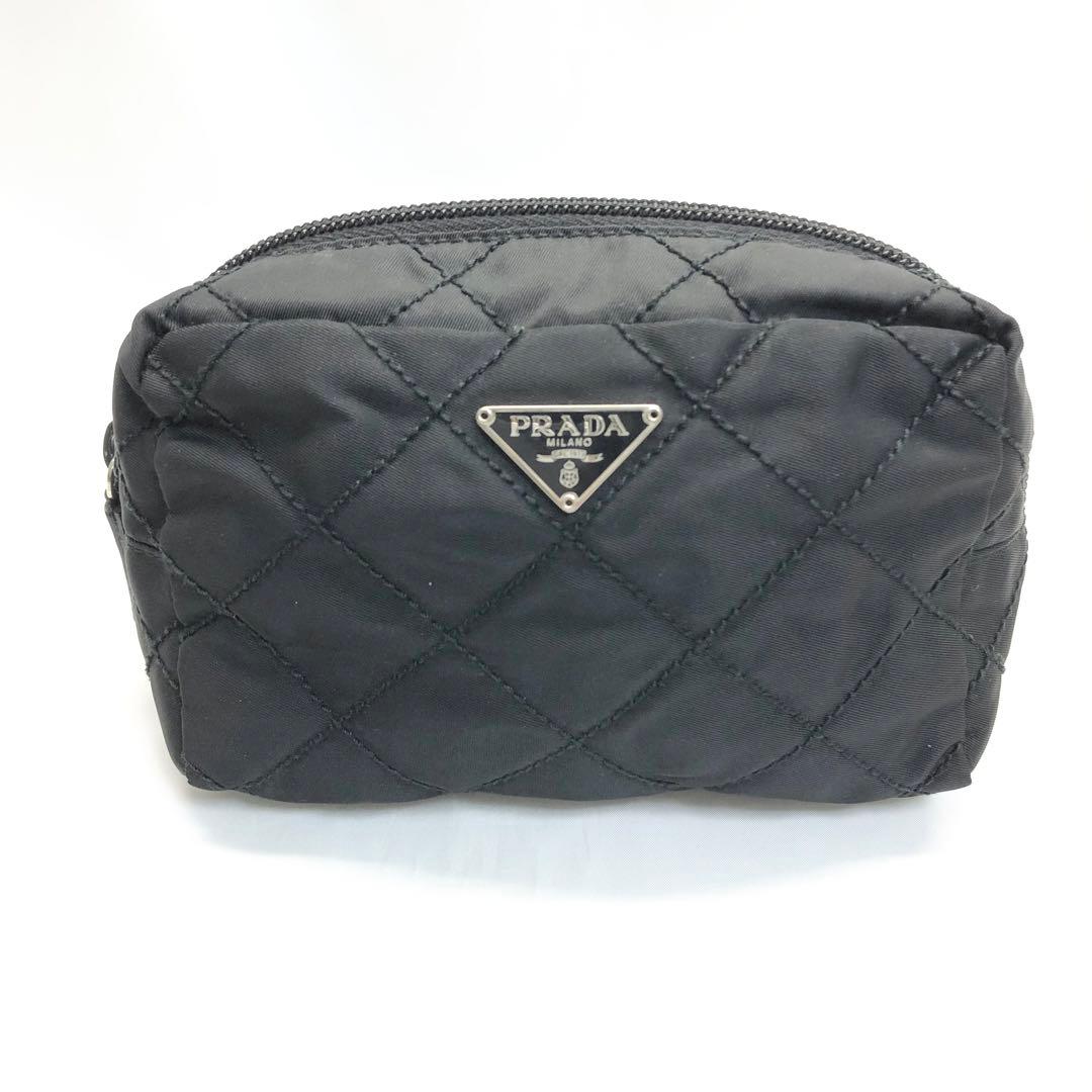DEARLIVE TOKYO✨　PRADA プラダ キルティング ポーチ