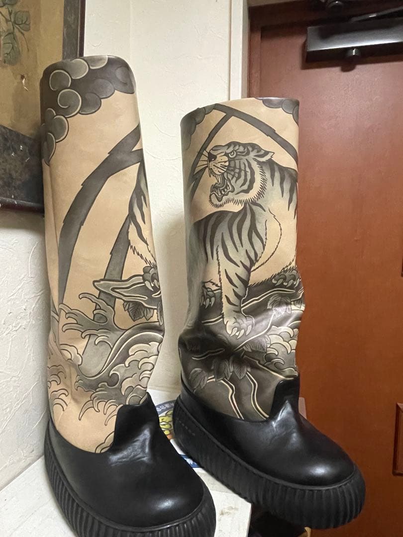 YELLO ロングブーツ　虎 XLサイズ