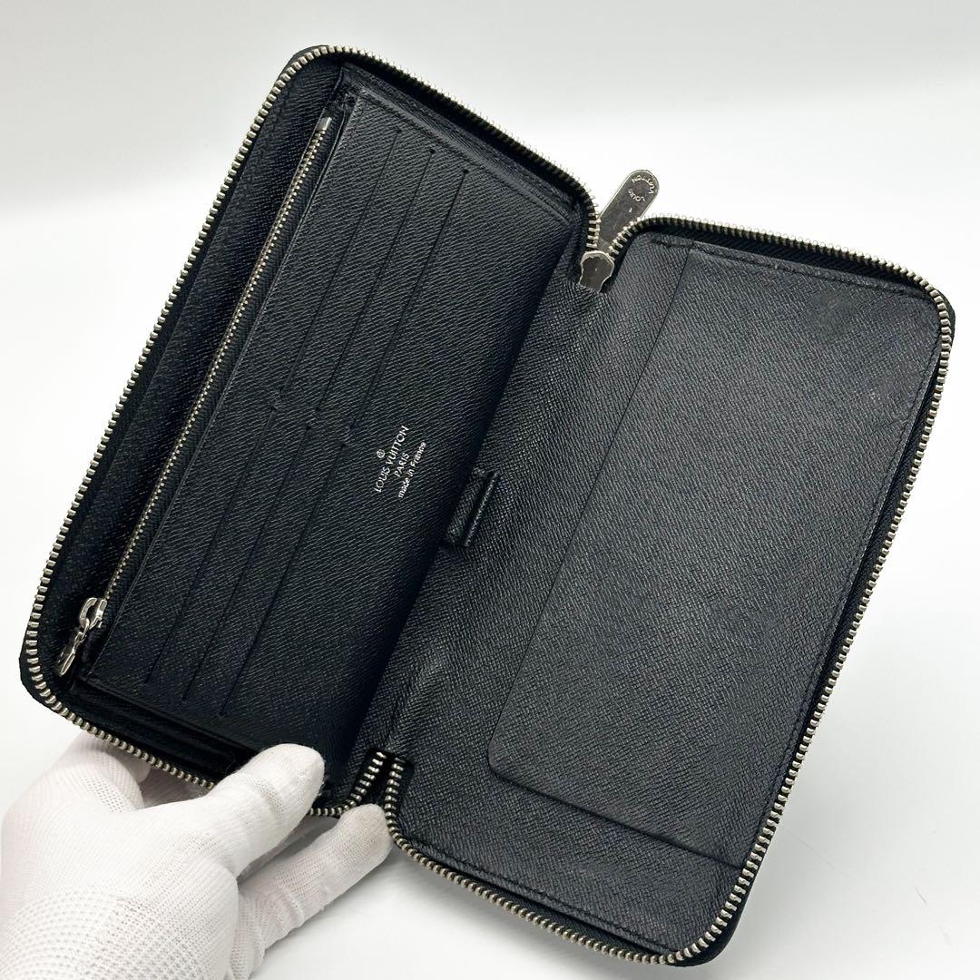 ルイヴィトン ジッピーオーガナイザー エピ ブラック ラウンドファスナー 長財布