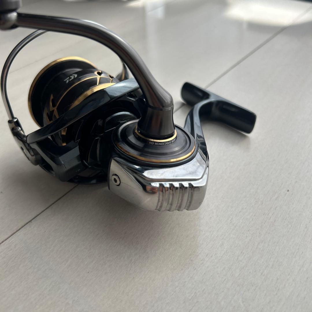 ダイワ　22カルディアSW 4000-CXH ドラグノブ無し