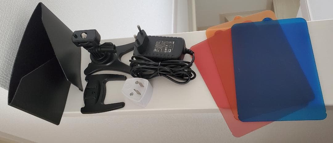 feelworld fw760　yongnuo YN300 II