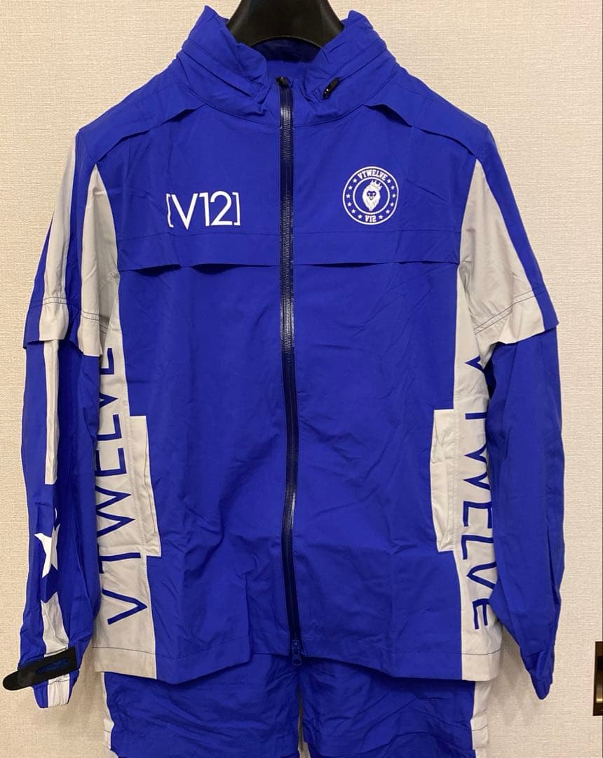 Ｖ12ゴルフ4ウェイレインウェア　M size