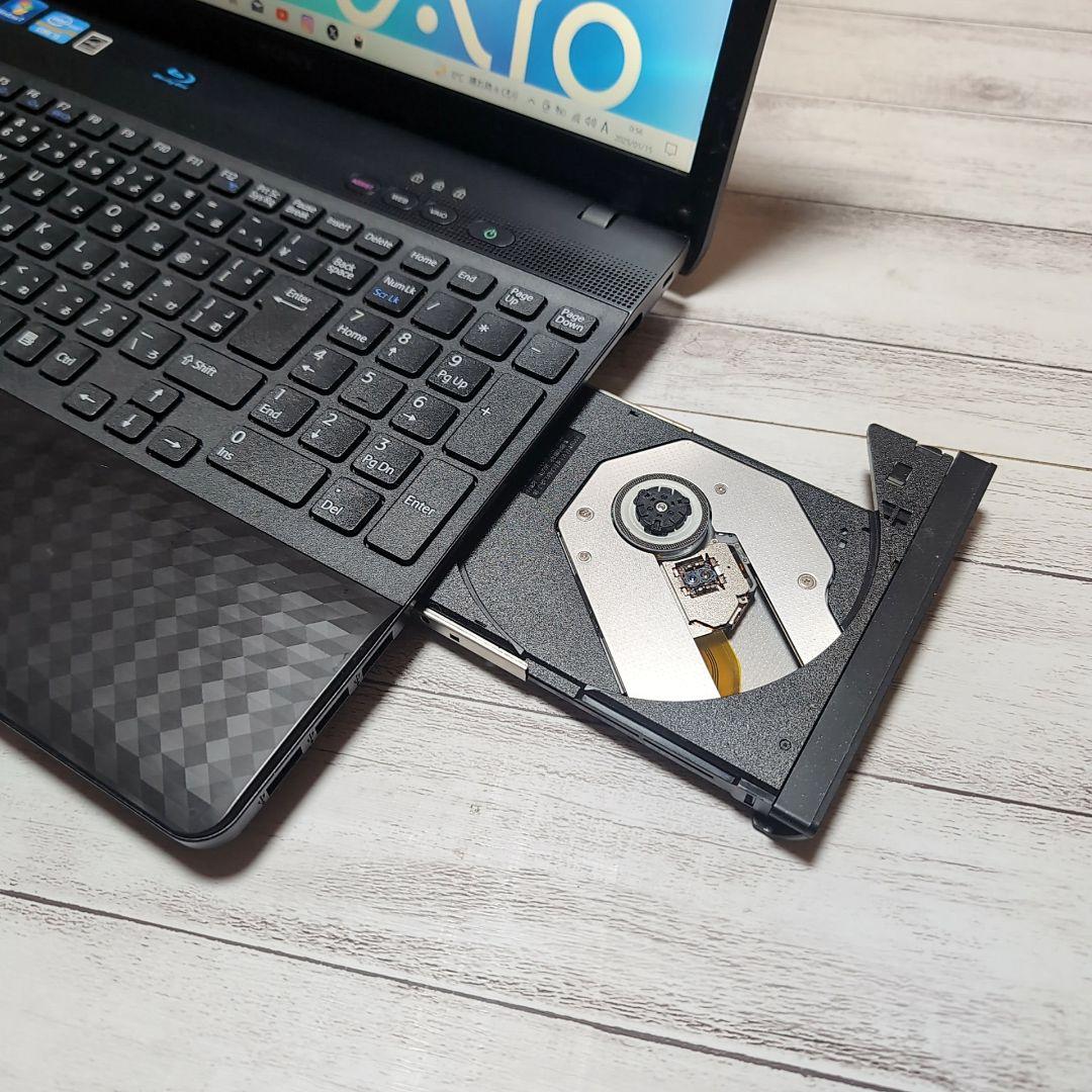 VAIO　SONYノートパソコンCorei5/8GB　ブルーレイ　WEBカメラ