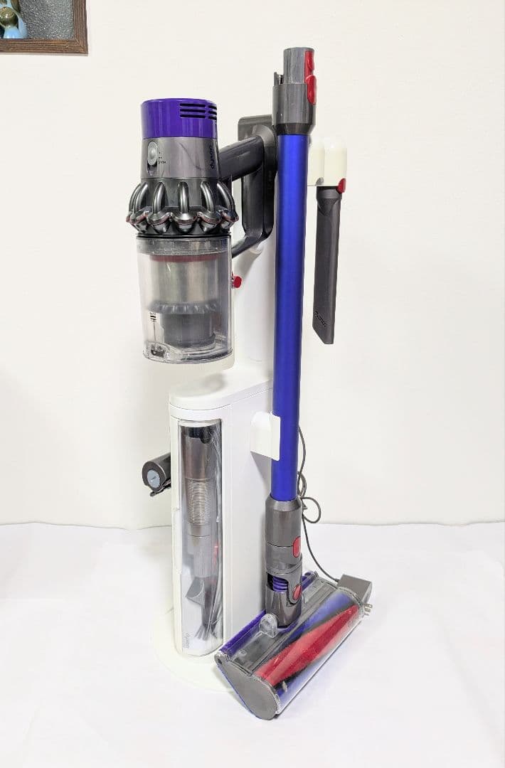 【55分稼働】ダイソン掃除機V10 スタンド付きフルセット 動作品　①