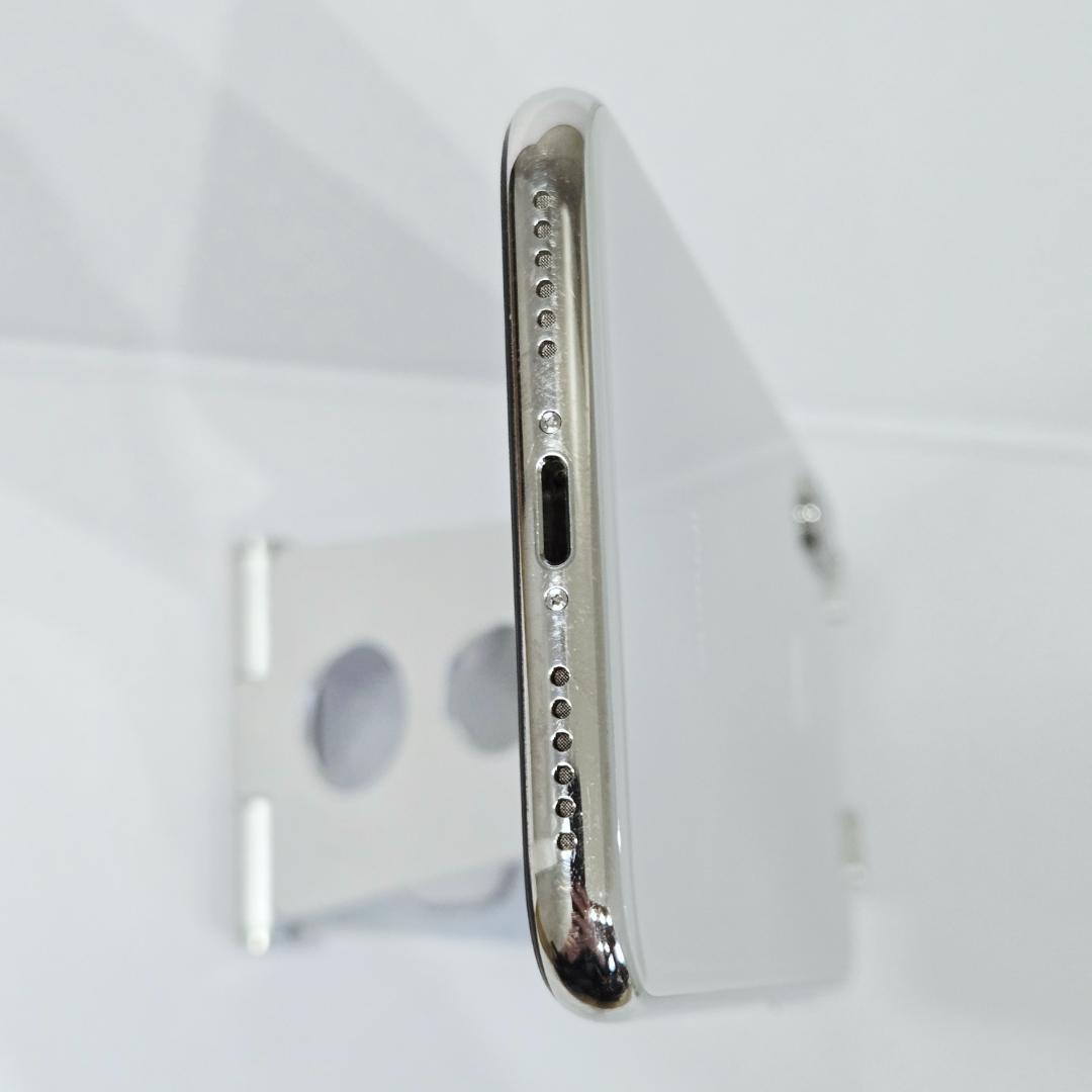 02 iPhoneX シルバー SIMフリー 美品