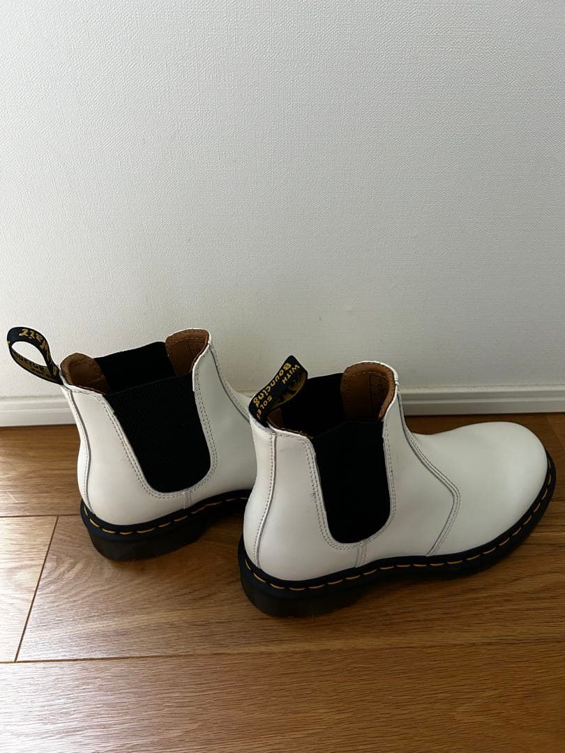 廃盤 Dr.Martens サイドゴアブーツ 2976 ホワイト 24cm