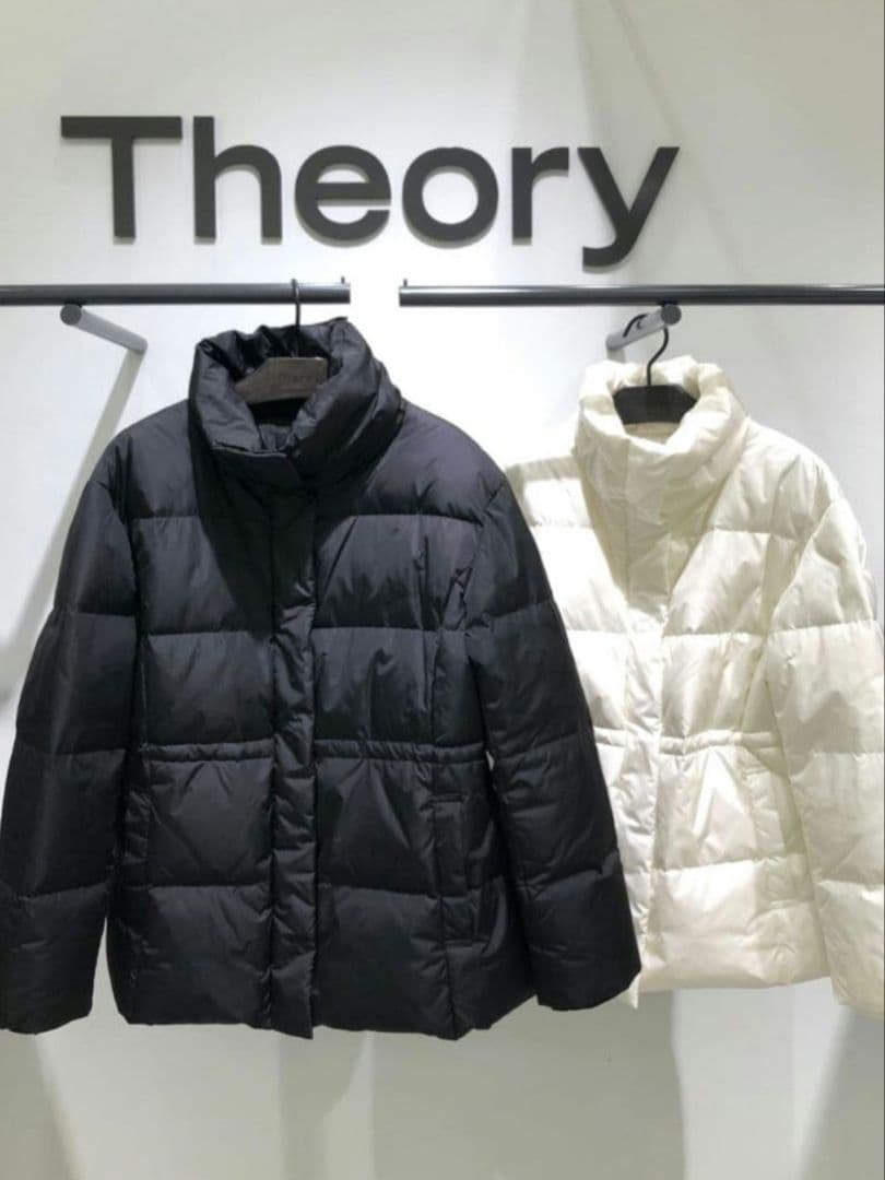 美品　theoryLTFeather Nylon StandCLR Puffer
