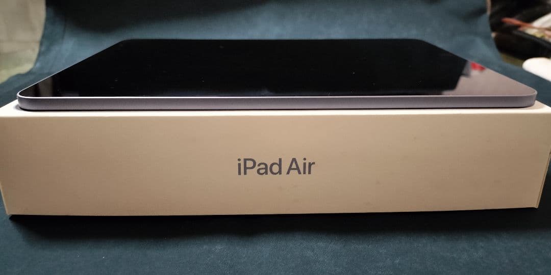 iPadAir（第5世代）Wi-Fi用　256gb