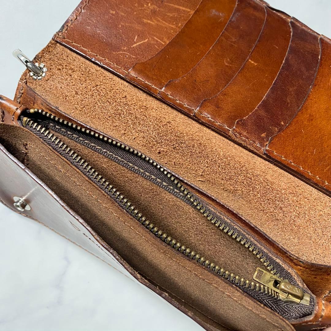 【良品】HTC　長財布　フラワースタッズ　折り財布　レザー　ブラウン　革　装飾