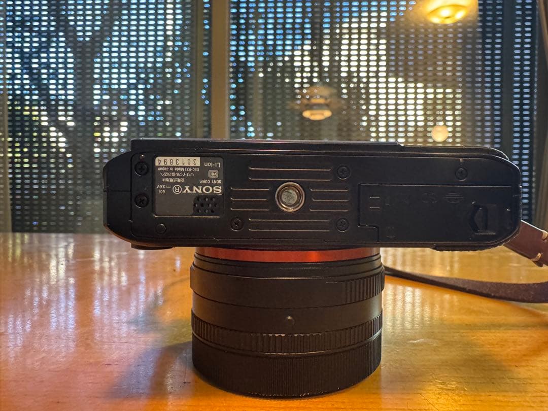 デジタルカメラ Sony DSC-RX1