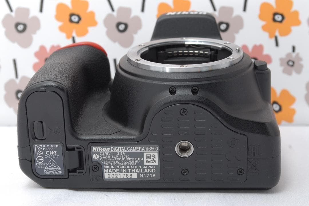 ❤Nikon D3500❤ショット数少なめ！❤Bluetooth搭載❤美品❤