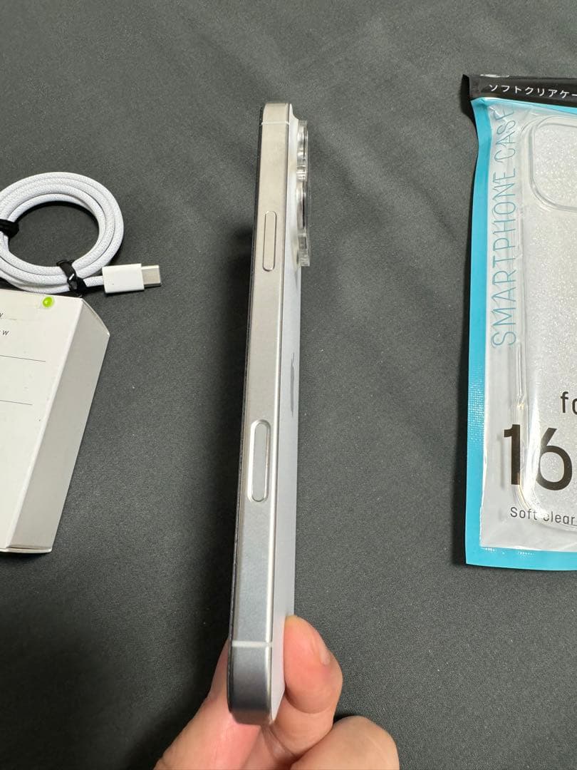 【美品】 Iphone 16 Pro Max 512GB ホワイトナチュラル