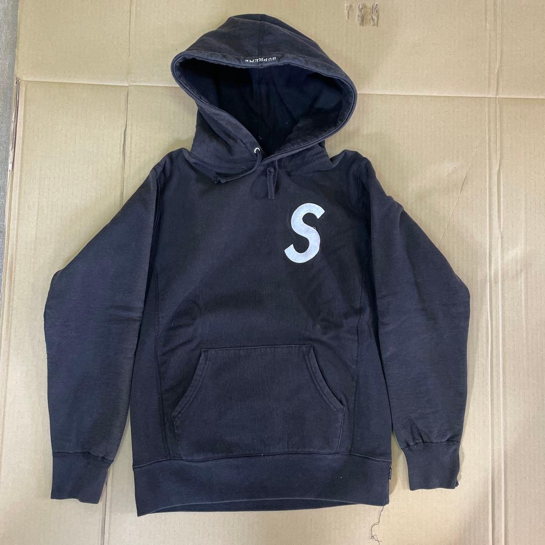 supreme シュプリーム　Sロゴ　刺繍　パーカー