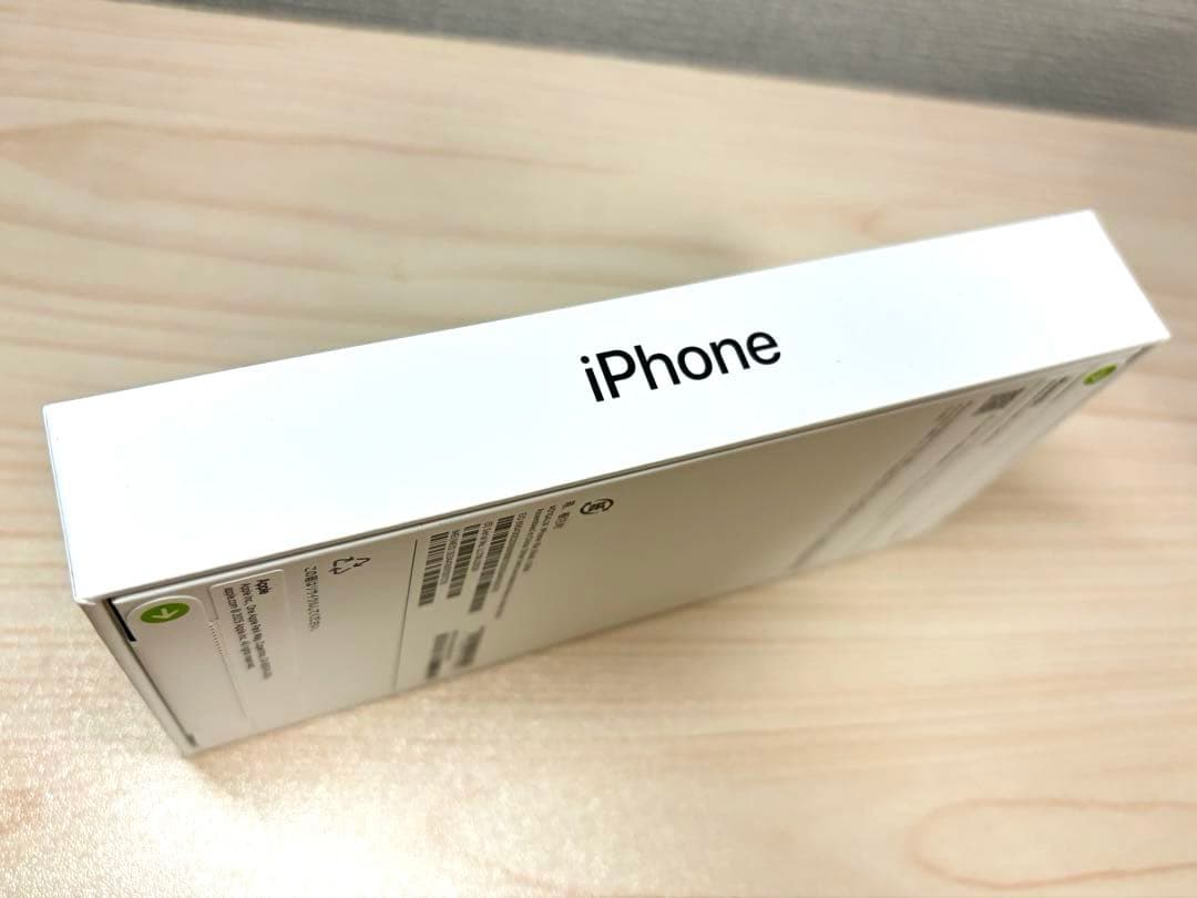 【新品未開封品】Apple iPhone 16e ブラック 128GB