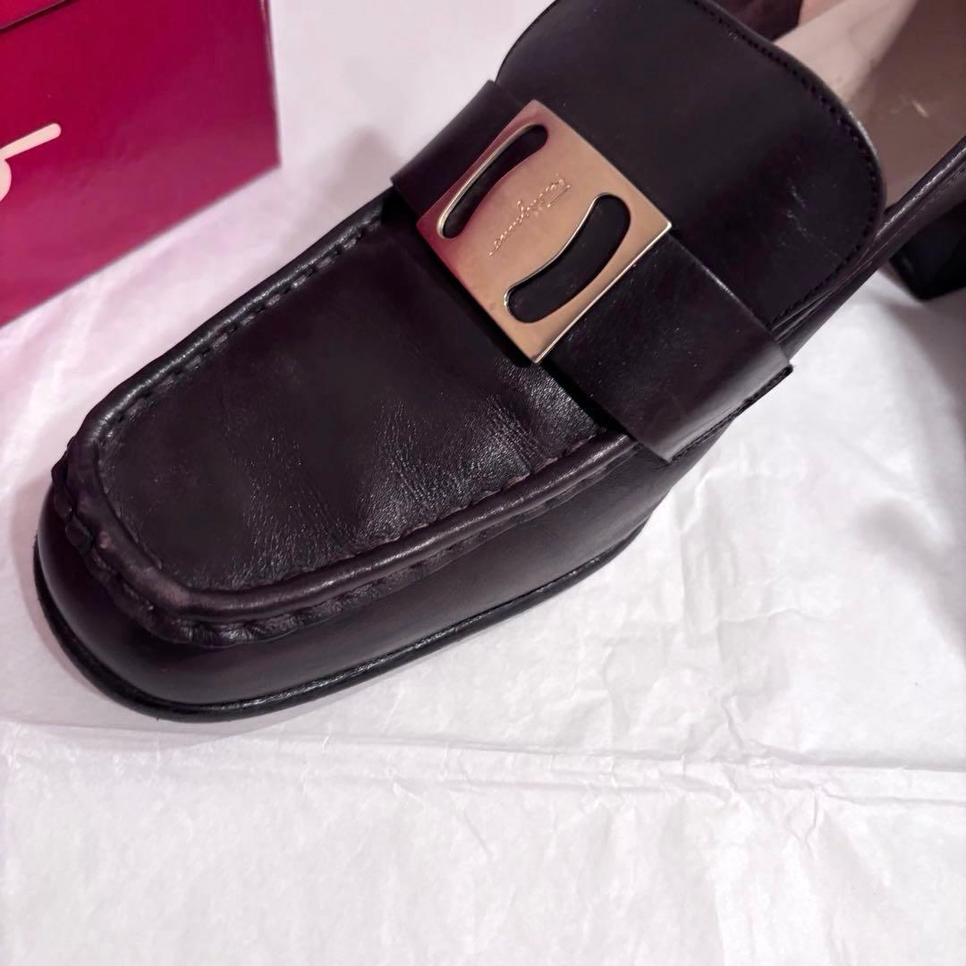 訳ありFerragamo フェラガモ レディース25cm マスタングカーフ