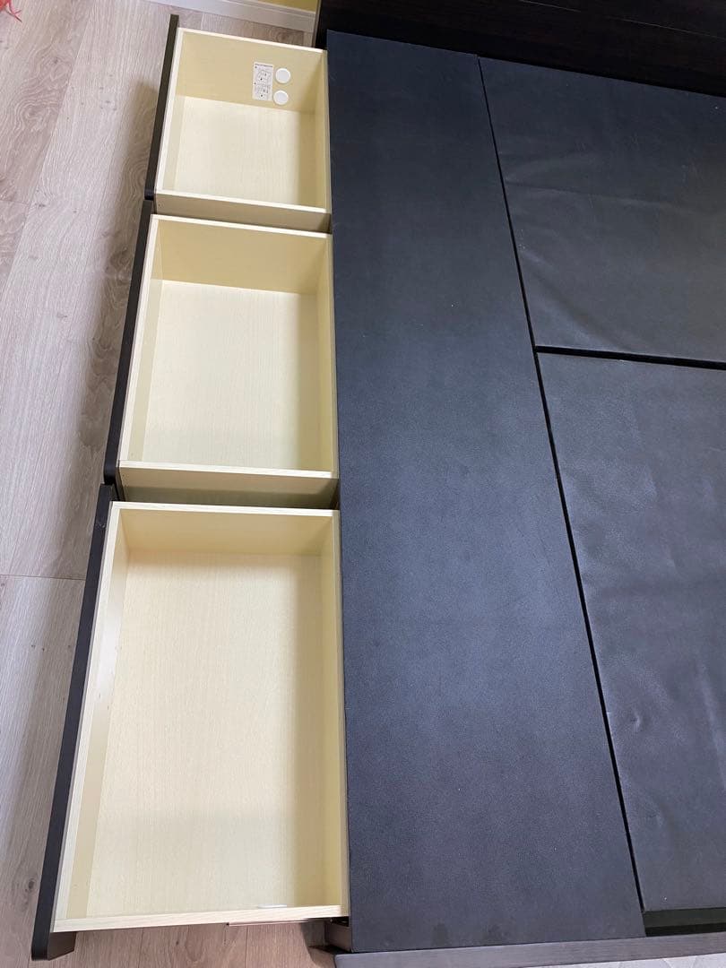 ダークブラウン ダブルベッドフレーム