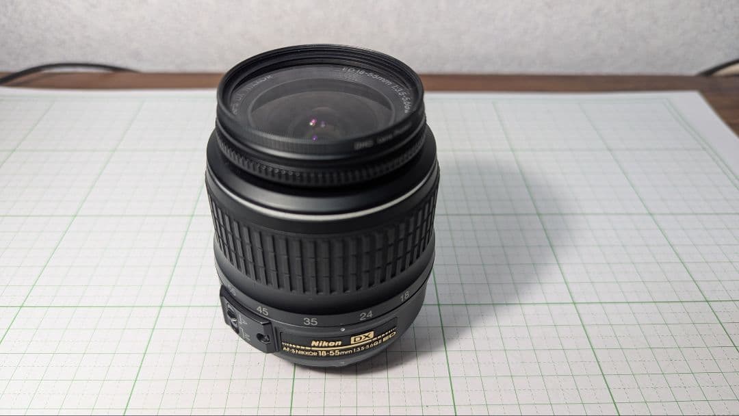 Nikon D40 デジタル一眼レフカメラ　ズームレンズ2本セット、バッグ付一式