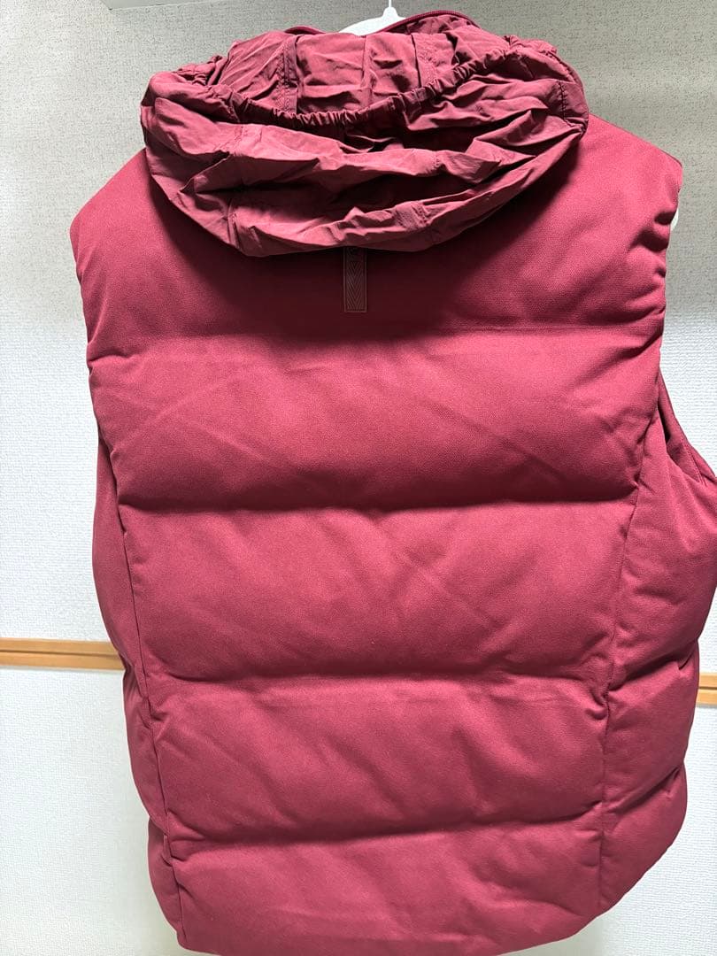 LACOSTEラコステ ダウンベスト 赤　メンズ　M ストレッチピケ