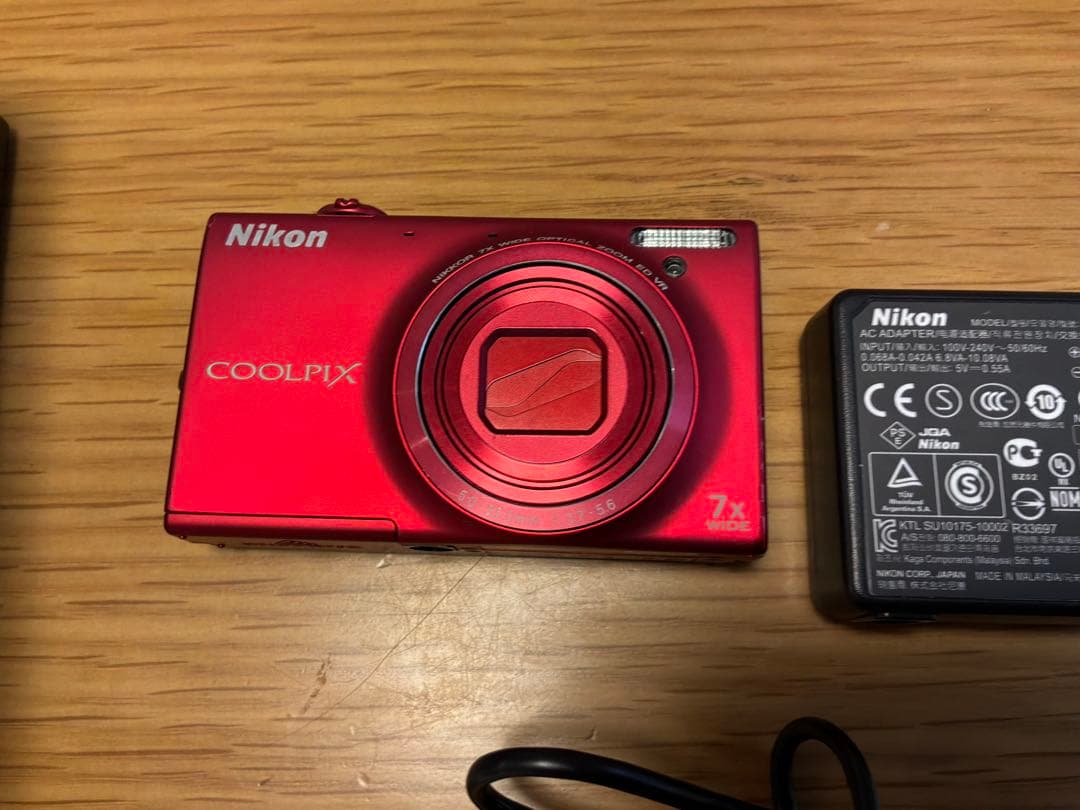 Nikon ニコン　COOLPIX Style S6100 SUPER RED