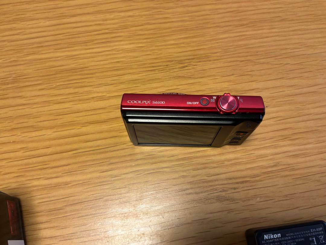 Nikon ニコン　COOLPIX Style S6100 SUPER RED