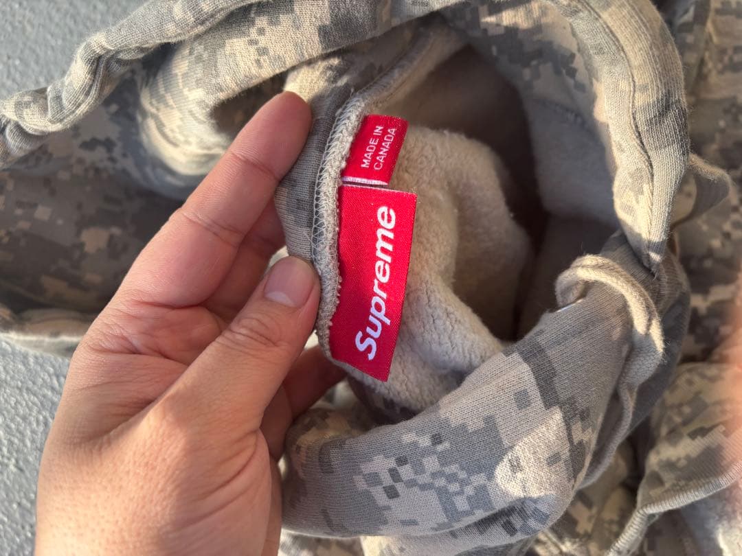 デジカモ Supreme Small Box Hooded Sweatshirt