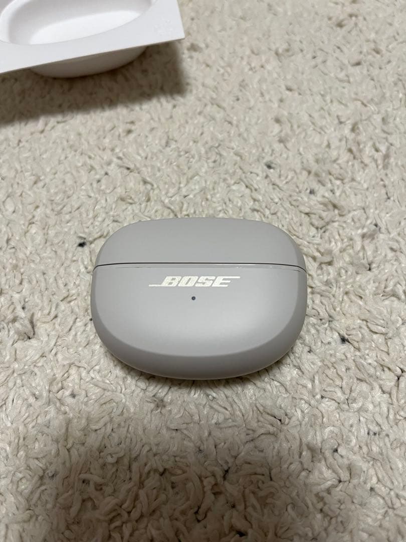 BOSE ULTRA OPEN EARBUDS 充電ケースのみ