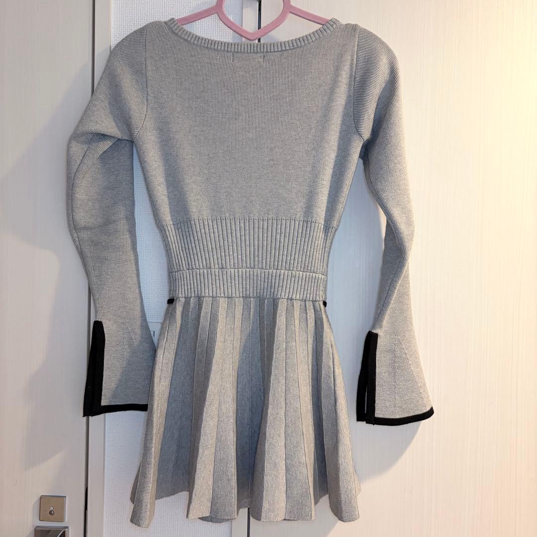 短時間着用　Darich ウエストオープンリボンデザインニットミニワンピース