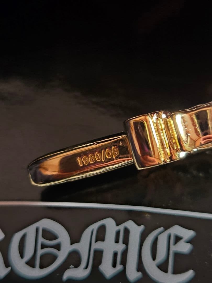 クロムハーツ 22k ダブルダガー ペンダント