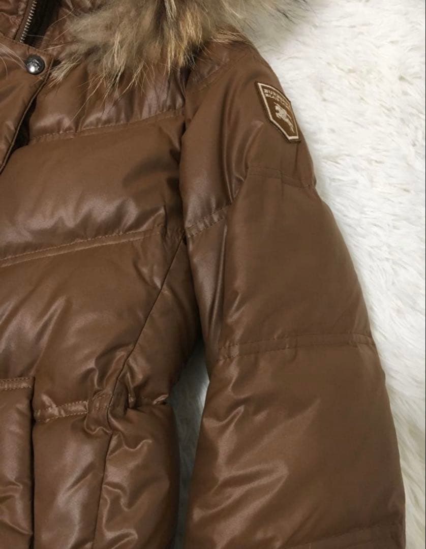 バーバリーブルーレーベル　ダウンジャケット　ラクーンファー　茶色　Mサイズ
