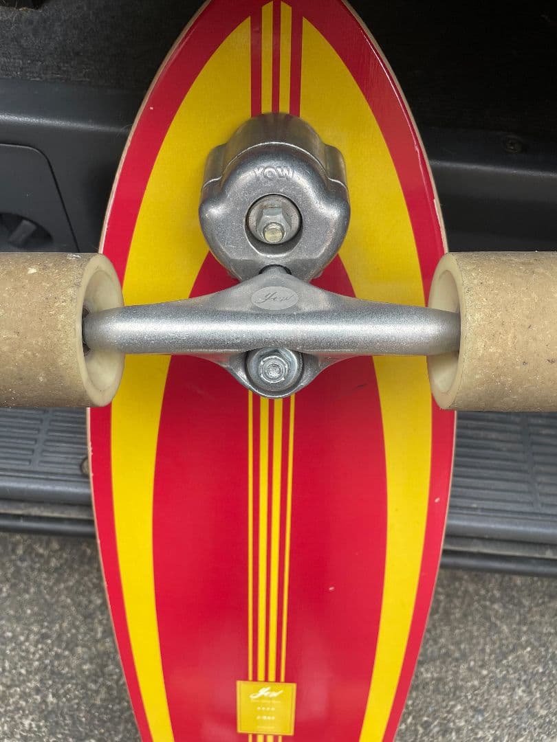 yow ヤウスケートボード