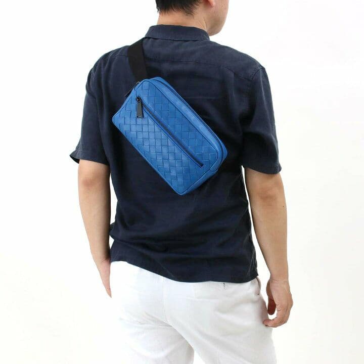 ボッテガヴェネタ ボディバッグ/ベルトバッグ/ウエストバッグ メンズ ブルー
