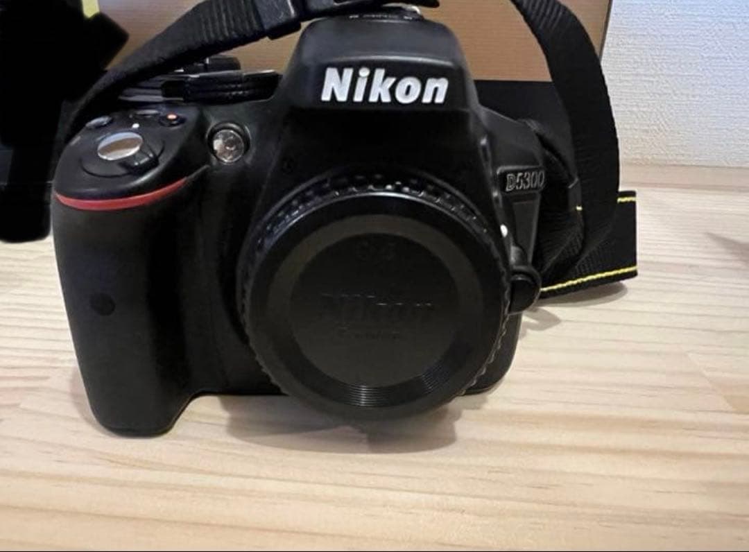 Nikon D5300 デジタル一眼レフカメラ