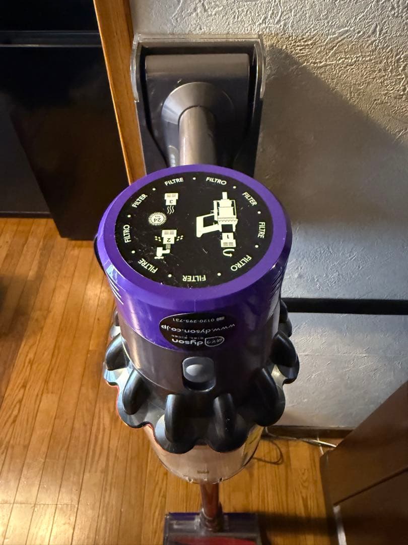 【極美品パーツ多数】ダイソン V10 SV12 故障品 ジャンク バッテリー良好