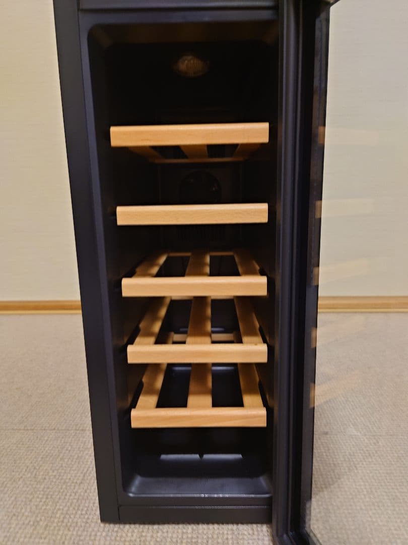 ワインセラー18本収納（ペルチェ式）リンテクトジャパン